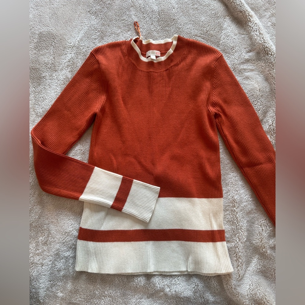 Women’s sweater